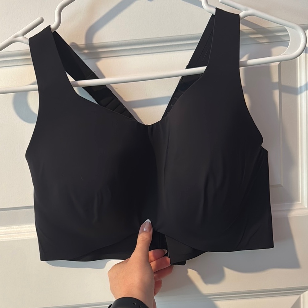 Knix Black Catalyst Sports Bra